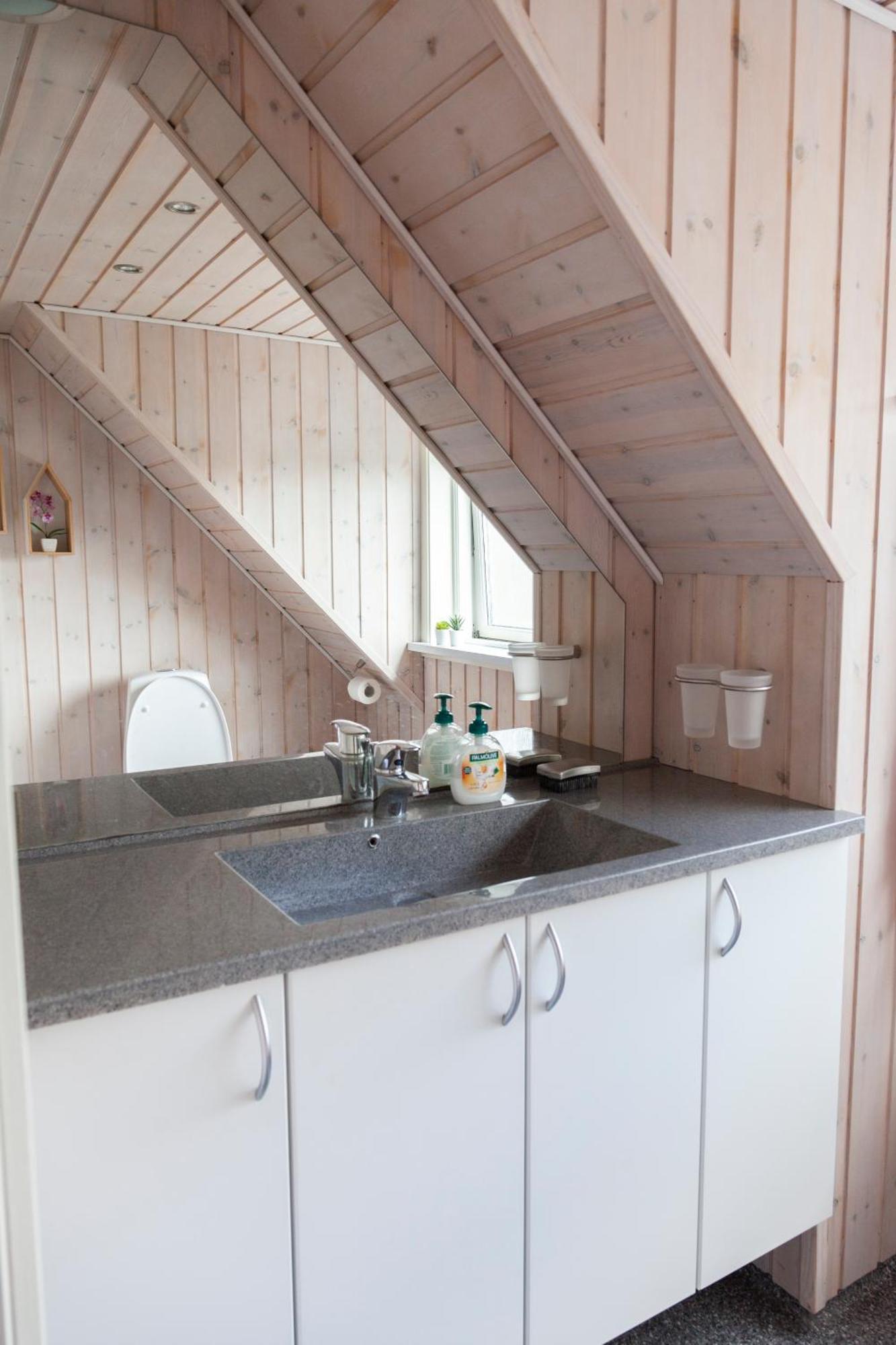 فاردي Like Home Holiday House 9 A الغرفة الصورة